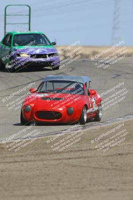 media/Sep-28-2025-24 Hours of Lemons (Sun) [[5dfe0e5f6e]]/12pm (Outside Grapevine)/